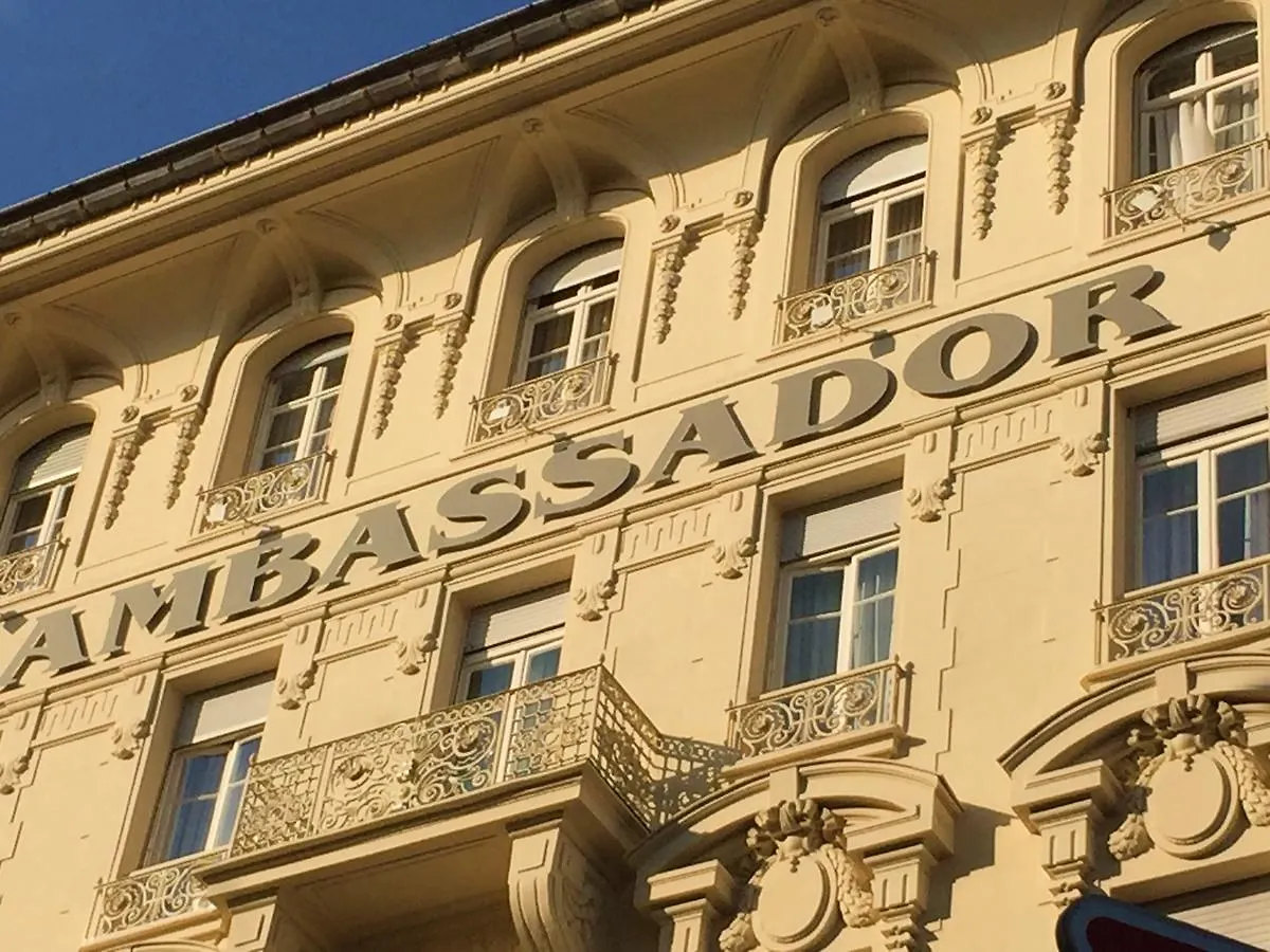 Hotel Ambassador Nice 3*,