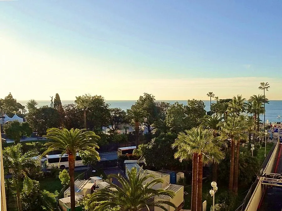 Hotel Ambassador Nice 3*,
